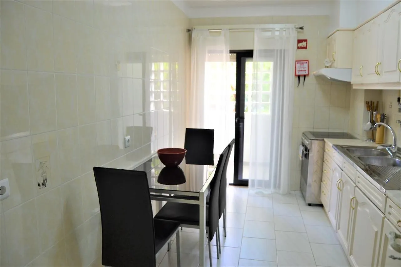 Apartment Apartamento Espacoso Com Estacionamento Incluido Portimao Portugal
