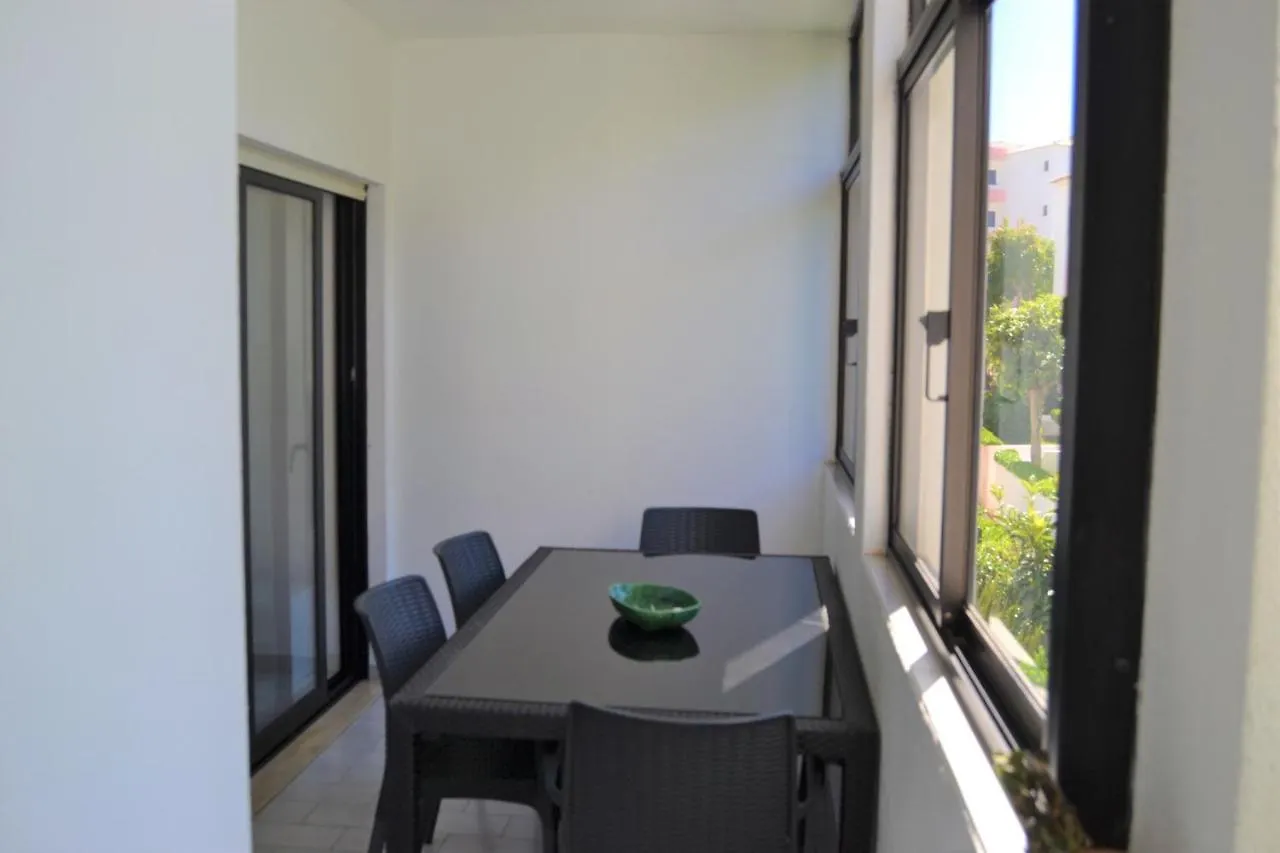 Apartment Apartamento Espacoso Com Estacionamento Incluido Portimao Portugal
