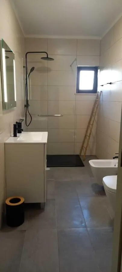 Apartamento Espacoso Com Estacionamento Incluido Portimao