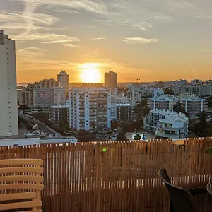 Com Vista Espetacular, Ao Lado Da Portimão