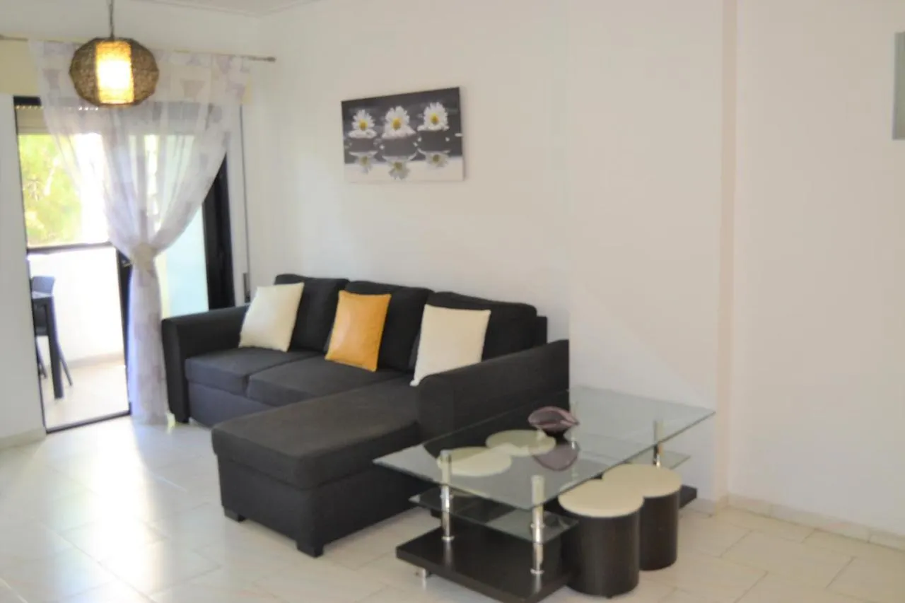 Apartamento Espacoso Com Estacionamento Incluido location